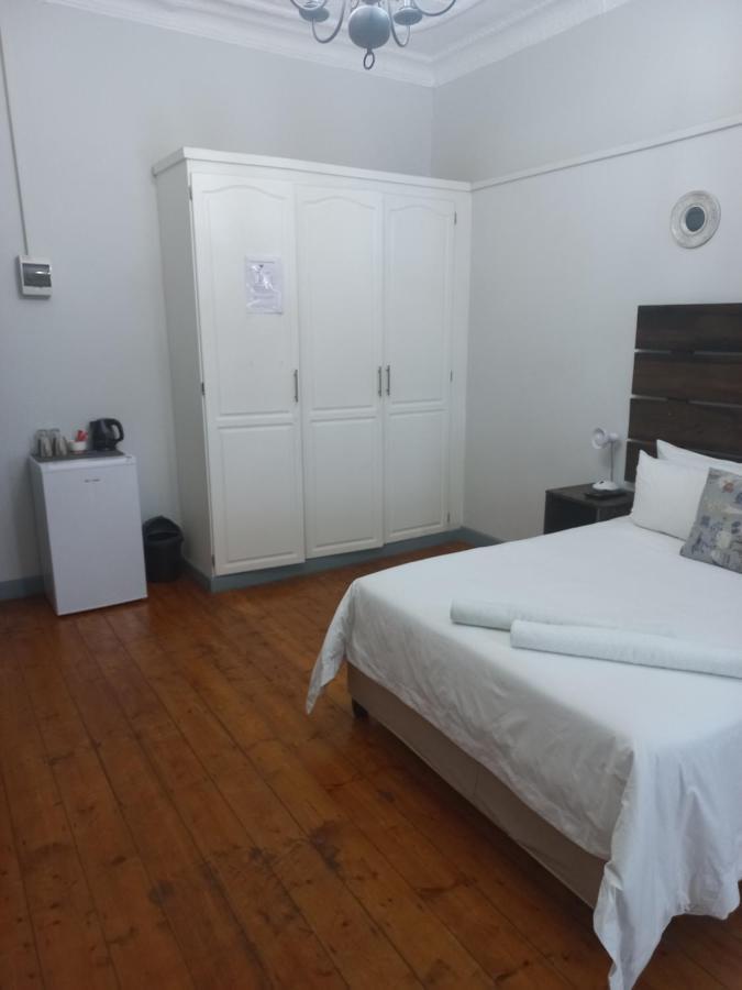 Triple9 Hatfield Guesthouse Pretoria Room photo