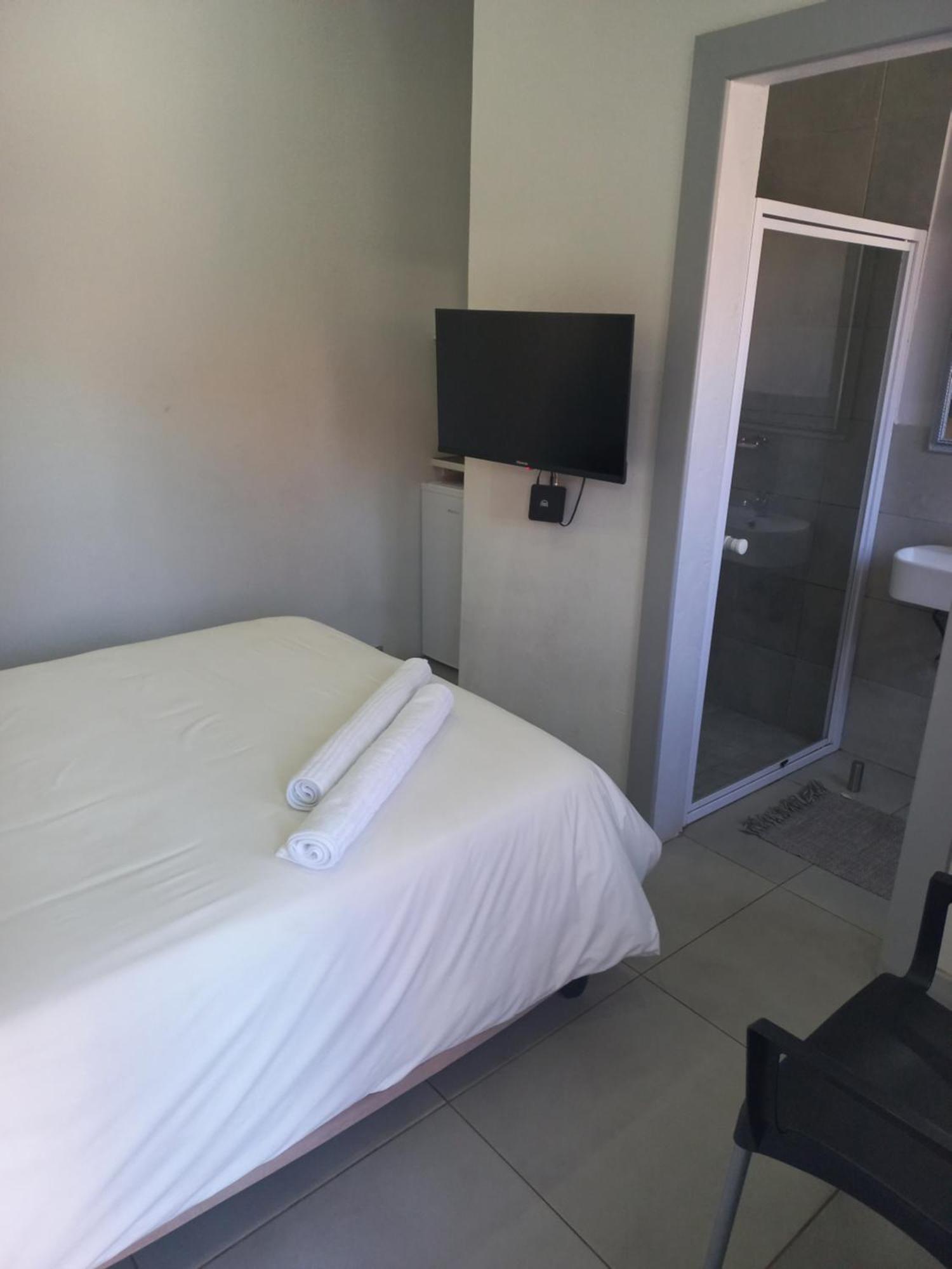 Triple9 Hatfield Guesthouse Pretoria Room photo