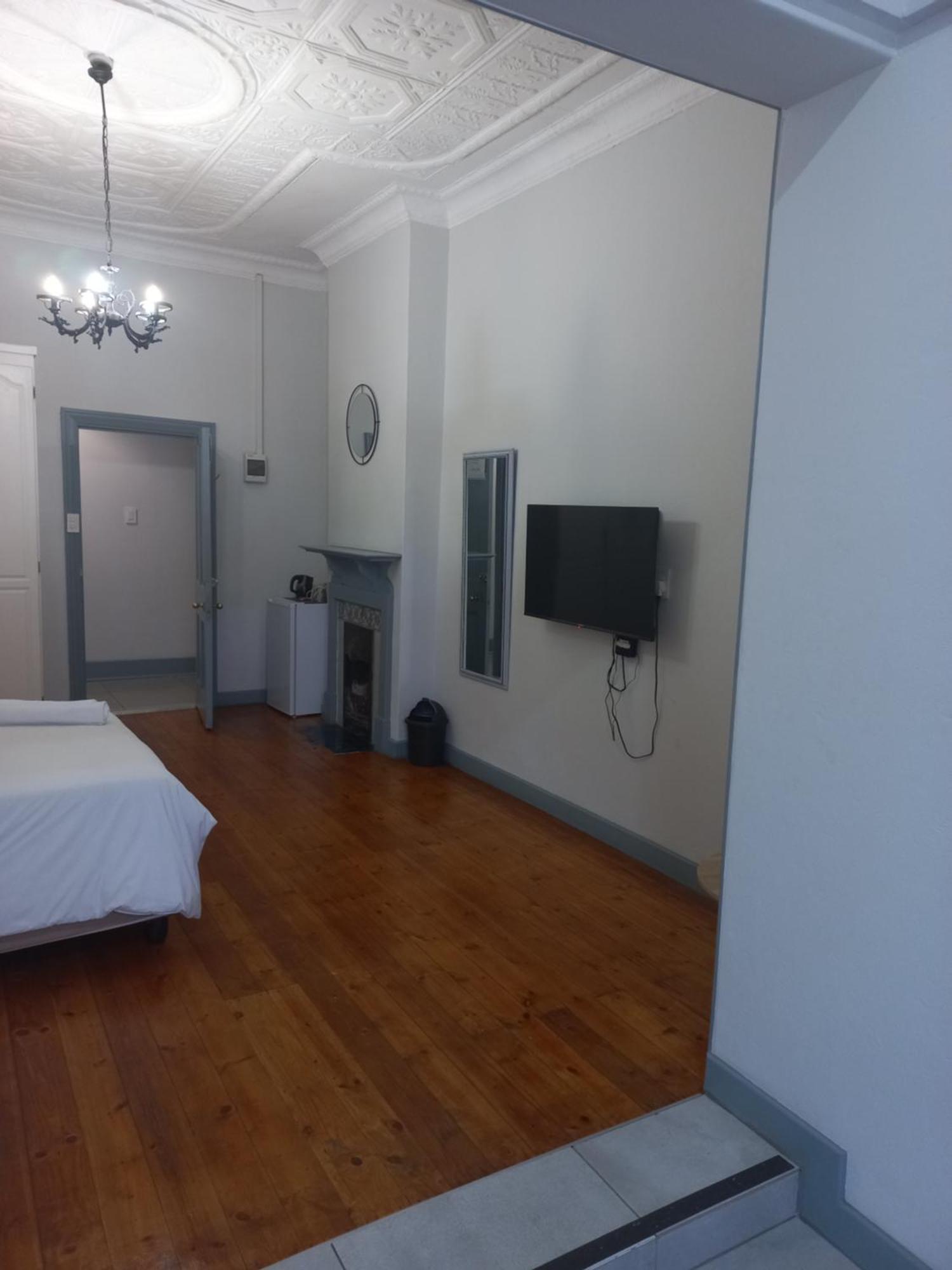 Triple9 Hatfield Guesthouse Pretoria Room photo